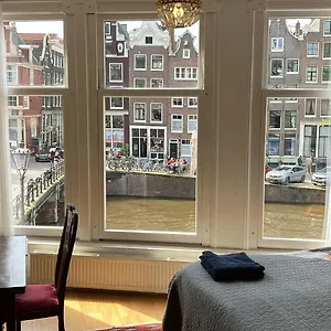 Bed & Breakfast Canal View Amsterdam