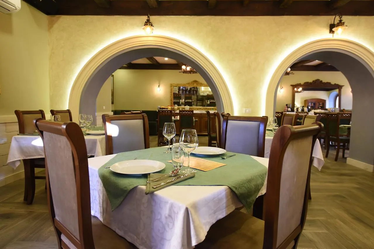 Rose Garden Hotel Shkoder