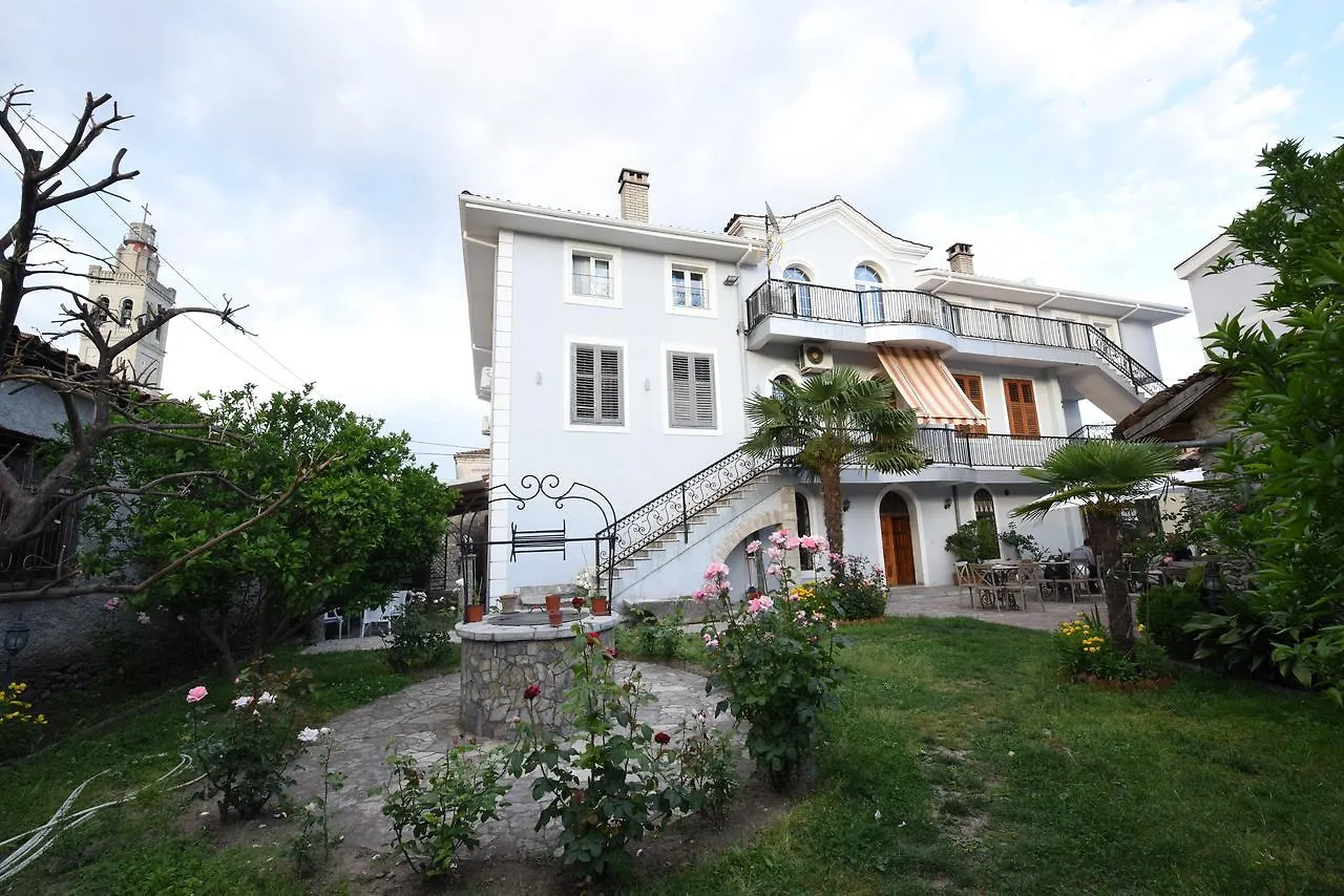 Rose Garden Hotel Shkoder